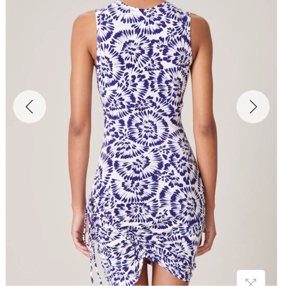 NWT SUGARLIPS Ruched BodyCon Stretch Jersey Dress Blue White Floral Size Medium - Picture 3 of 11